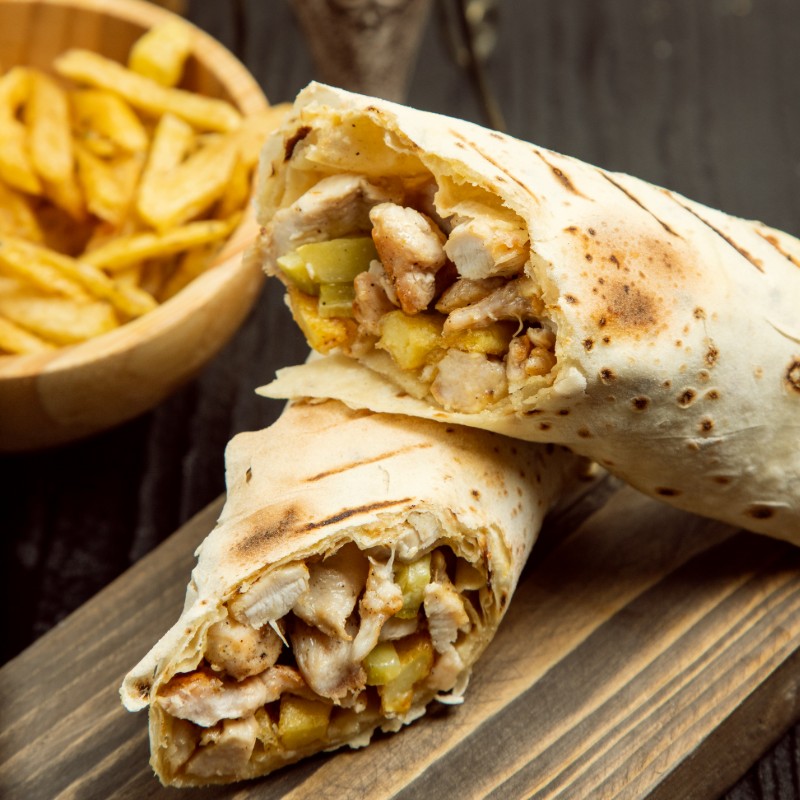 شاورما عربي دجاج -Arabic Chicken Shawarma